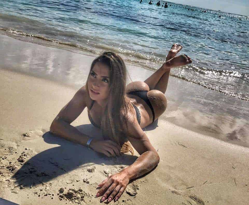 Timea Trajtelová a její božský zadek! Timea Trajtelová a její božský zadek!